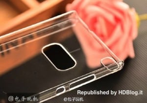 Huawei P8 case shows fingerprint scanner and slim body