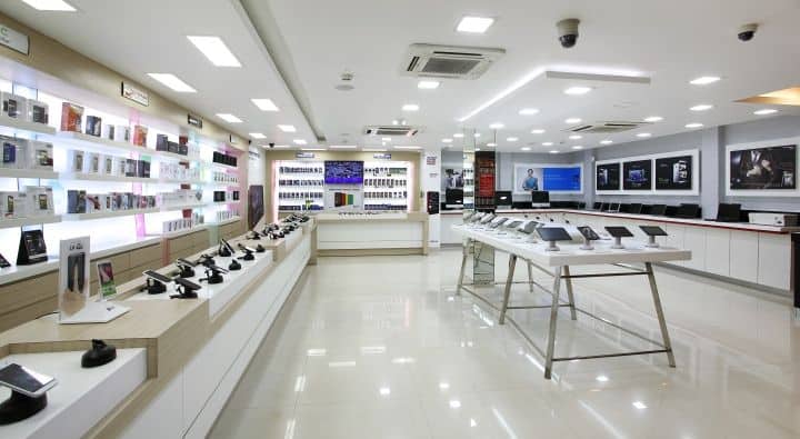 teléfonos bajo $300