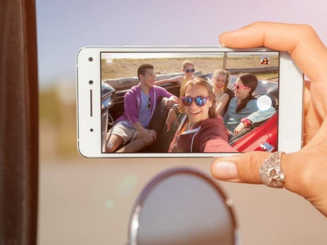 lenovo-vibe-s1-dual-selfie-camera