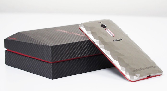 Asus smartphone