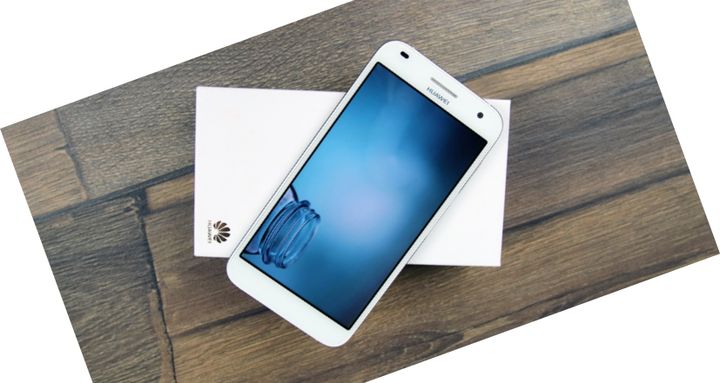 smartphone-2015-huawei-g7-review-raqwe.com-00