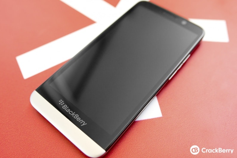 blackberry-z30-front