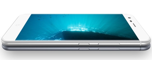 best display smartphones