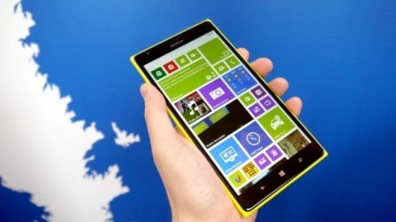 Nokia Lumia 1520 6-inch screen smartphone