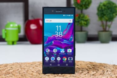 Nokia Edge vs Sony Xperia XZ