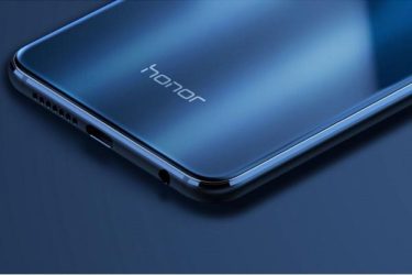 Honor 9 smartphone