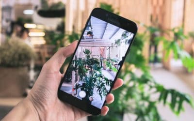 HTC EYEs vs Samsung Galaxy J7 Pro