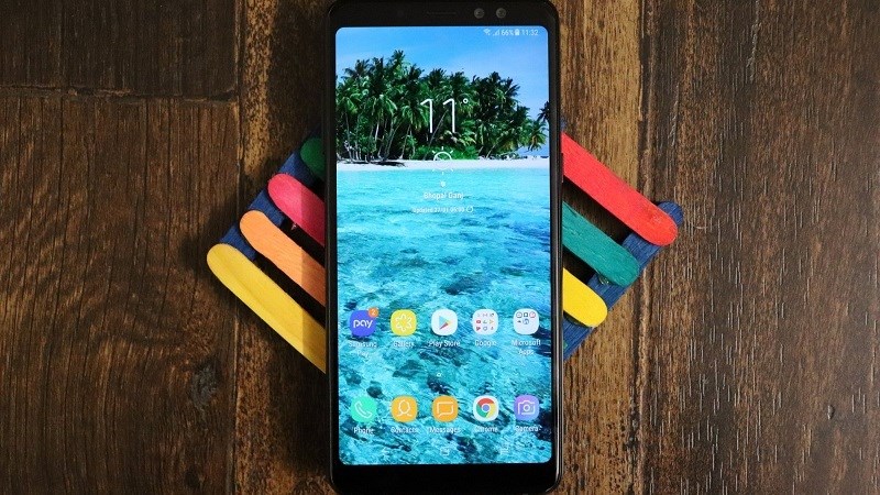 Samsung Galaxy A8 Lite vs Nokia 7 Plus