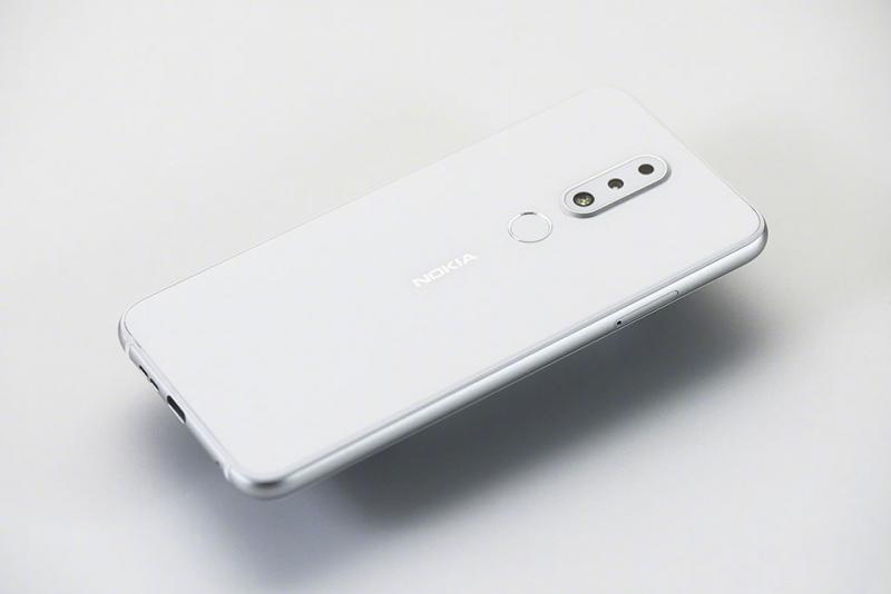 Nokia X6 Polar White