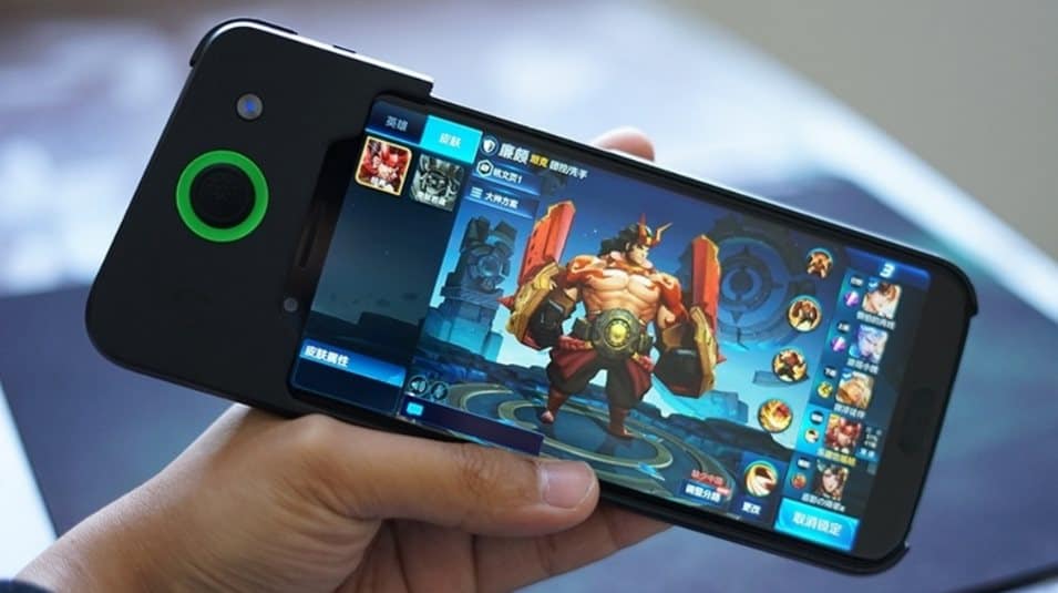 Razer Phone 2 vs Xiaomi Black Shark 2