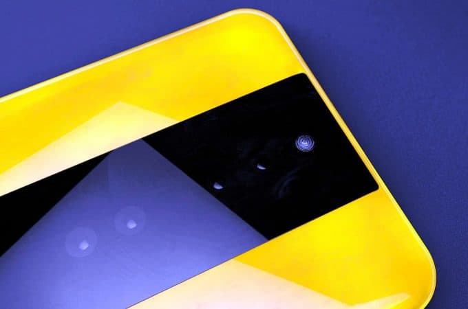 Xiaomi PocoPhone F2 design