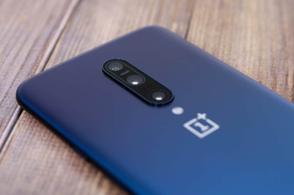 Lenovo Z6 Pro 5G vs OnePlus 7 Pro 5G