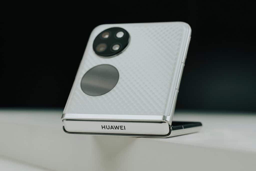 Huawei P50 Pocket